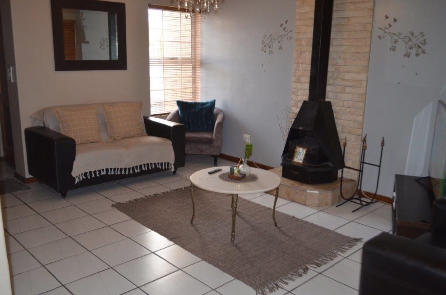 3 Bedroom Property for Sale in Jagtershof Western Cape